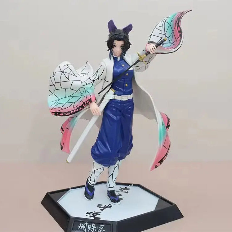 Figurine Shinobu Kocho Pilier de l'Insecte - Demon Slayer 30cm