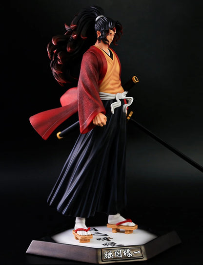 Figurine Yoriichi Tsugikuni Souffle du Soleil - Demon Slayer 30cm