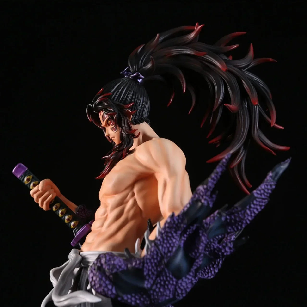 Figurine Kokushibo Lune Supérieure 1 - Demon Slayer 30cm
