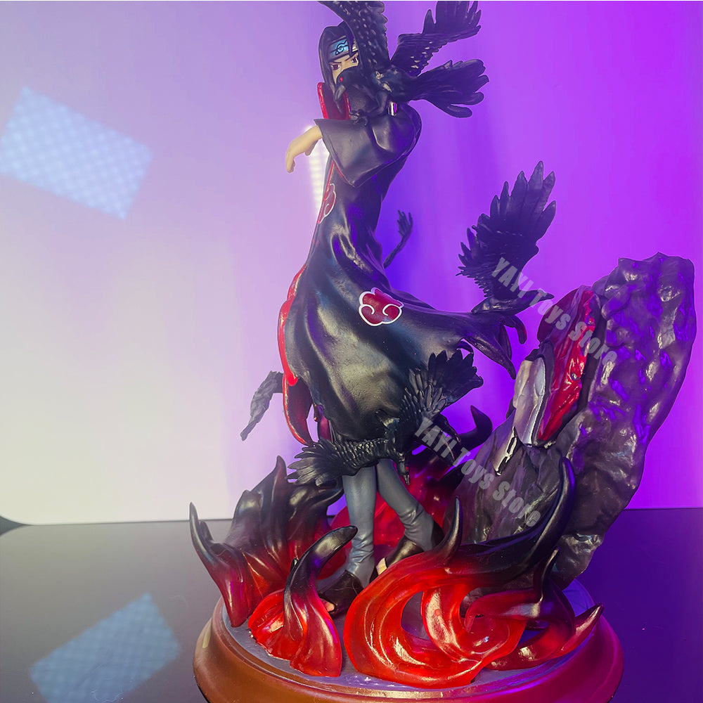 Figurine Itachi Uchiha collector - Vue trois quarts