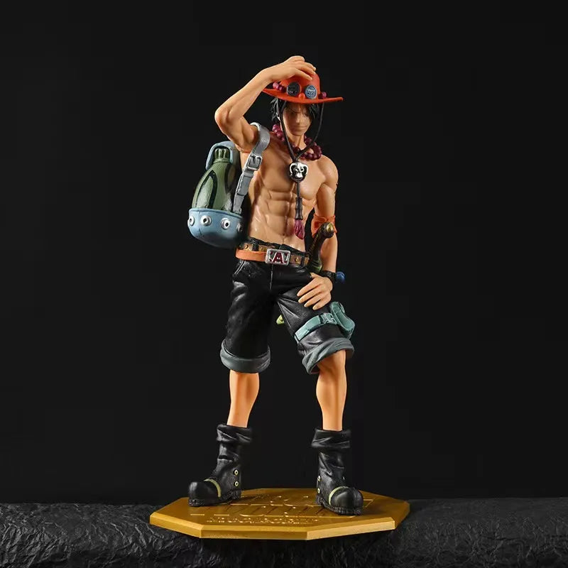 Figurine Ace One Piece 23cm - Vue complète fond neutre