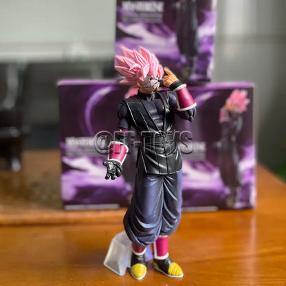 Figurine Goku Black Dragon Ball Super - Vue profil droit